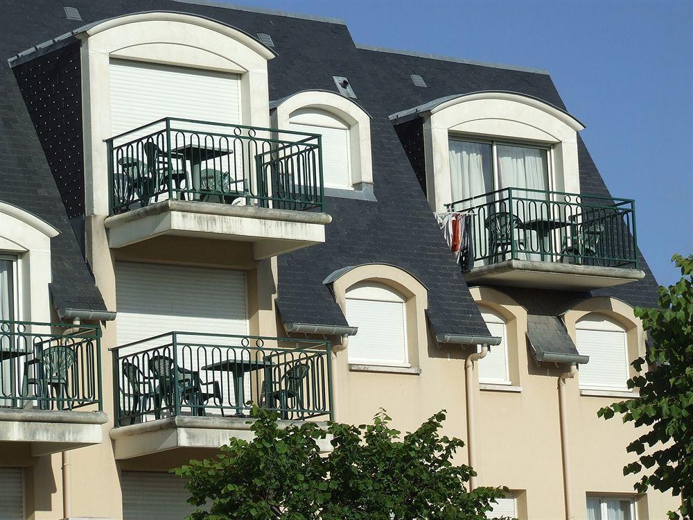 Aparthotel Montaigu Cabourg Exterior foto